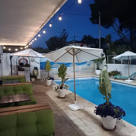 Orsi Love hotel *